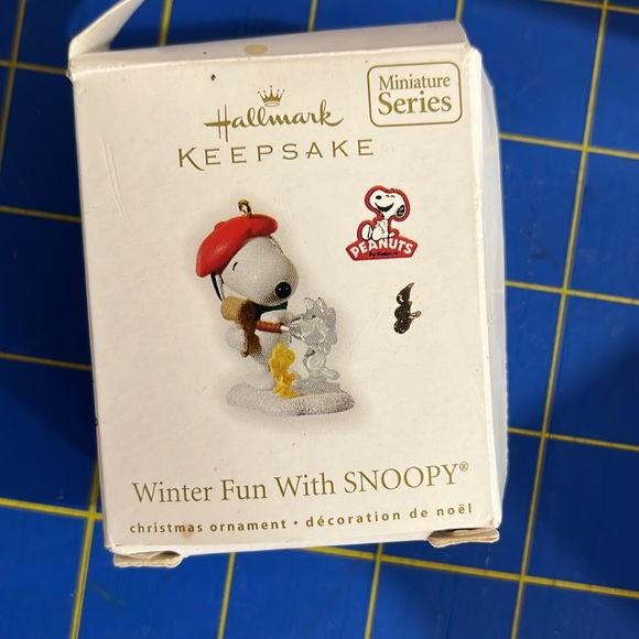 Hallmark Keepsake Ornaments Set of 3, 2010 - Picture 4 of 13